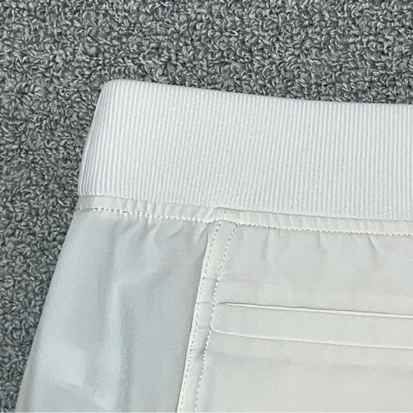 Zenergy By Chico’s Pants Womens 2 US 12 White Cropped Capri Stretch Activewear - Picture 8 of 10